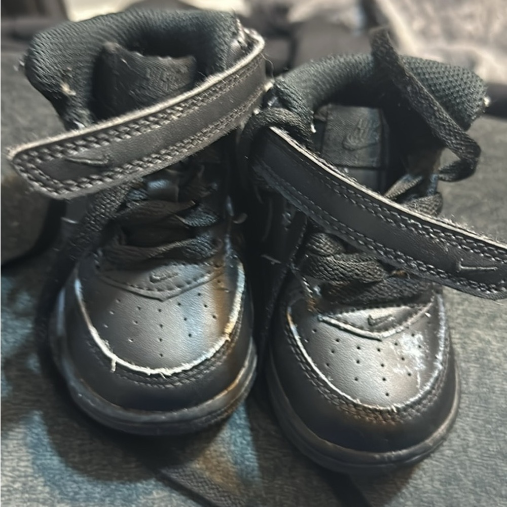 Nike Baby Air Force 1 size 4 C